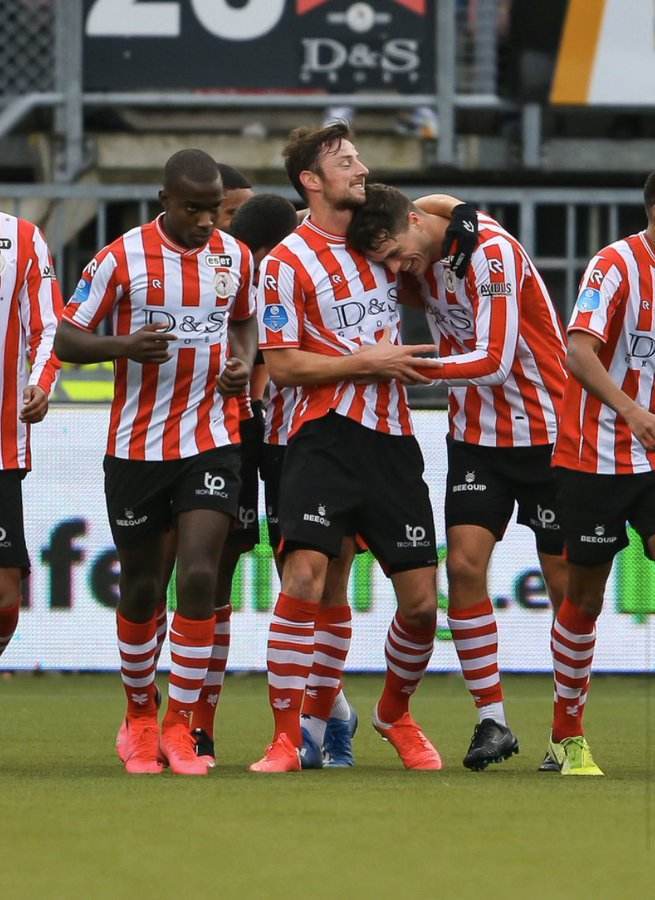 培训班采取 培训班采取