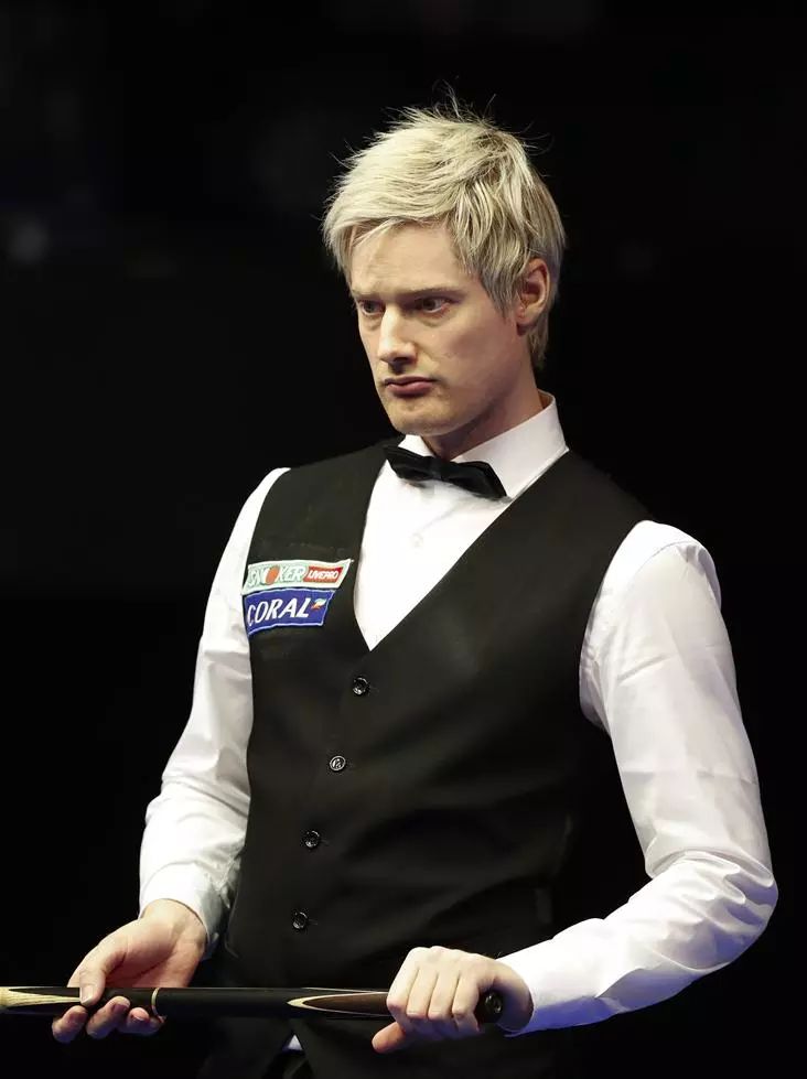 努力用足球 努力用足球